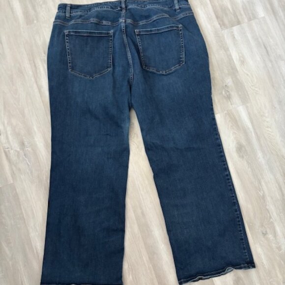 Lane Bryant Flex Magic Waistband Curvy Fit High Rise Bootcut size 24 - Picture 2 of 9